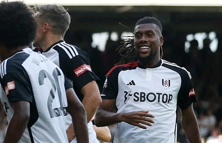 Alex Iwobi Fulham teammates