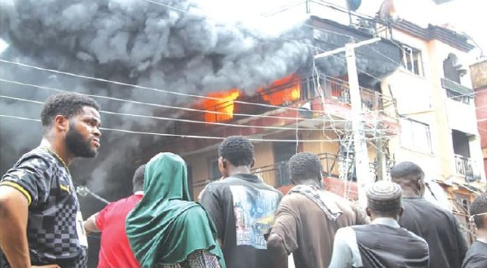 Fire guts two storey building in Lagos 20240825 191935 0000