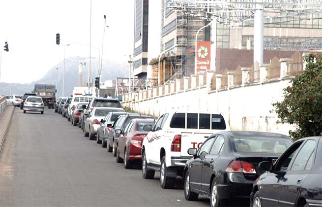 Speculation Mounts: Filling Stations Halt Sales, Anticipating Price Hike From Dangote Refinery