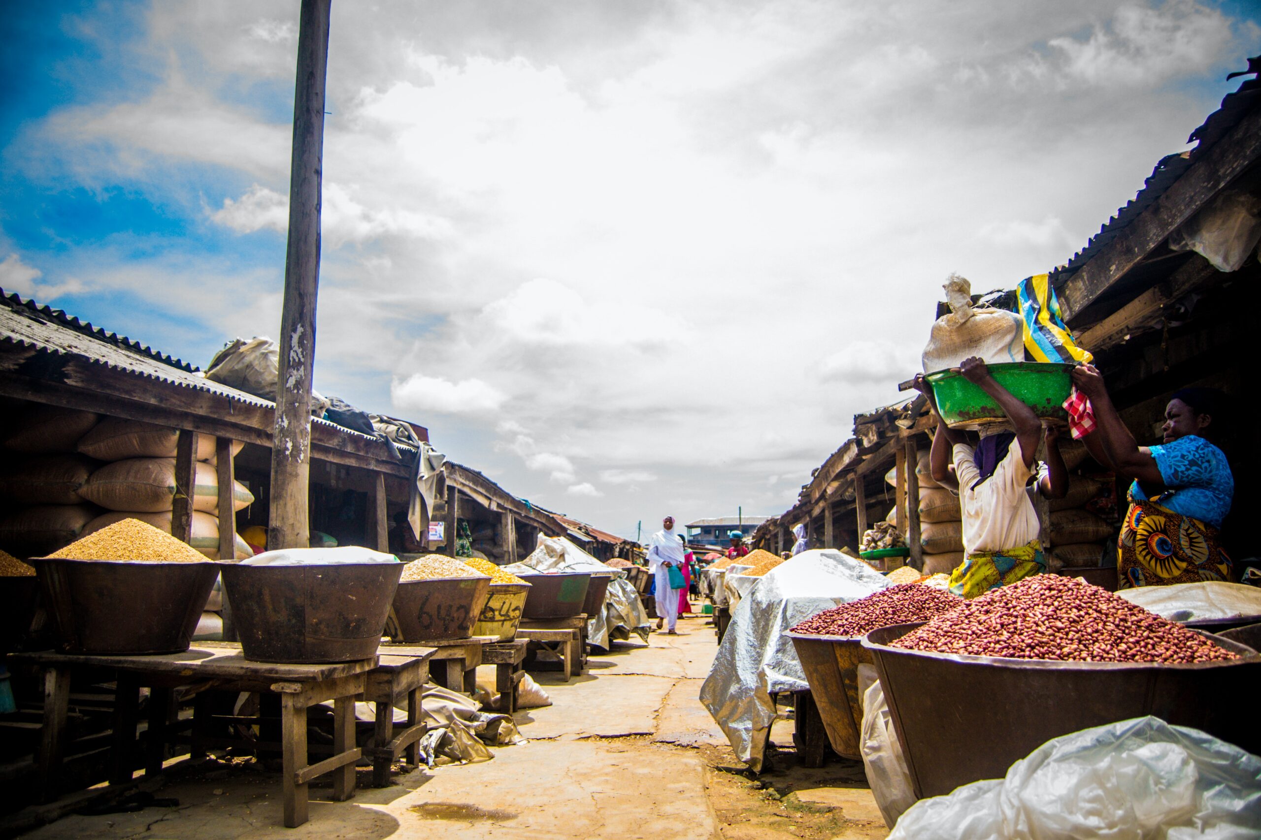 Nigerian food markey image by sheyi owolabi tLZU4kcF058 unsplash scaled