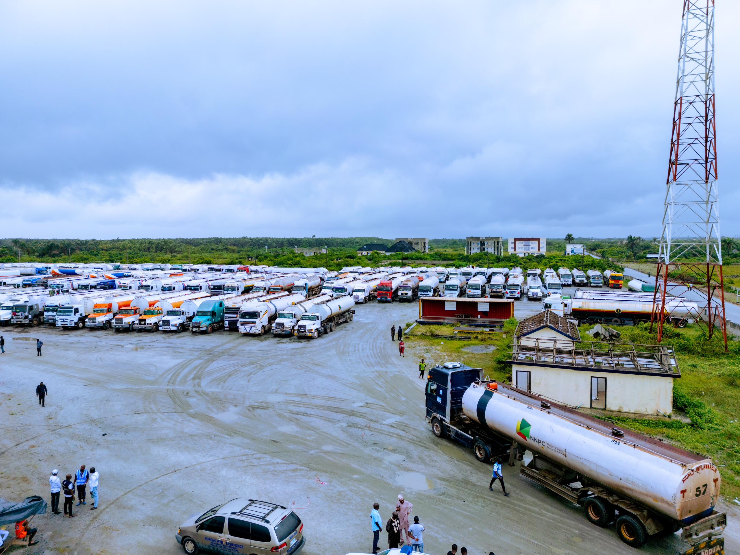 300 NNPC Trucks Arrive Dangote Refinery Ahead of Sunday Petrol Loading