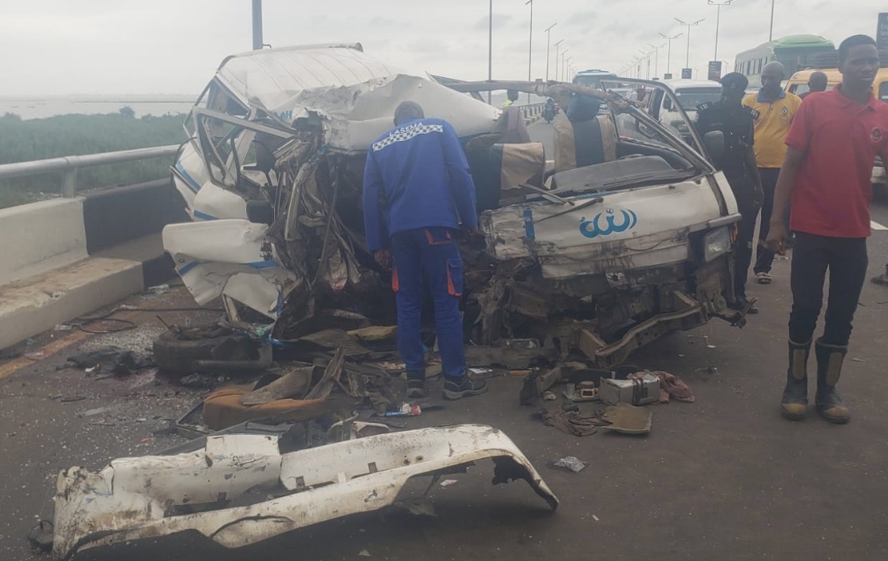 Tragic Collision on Lagos’ Third Mainland Bridge Claims Driver’s Life, Injure Seven