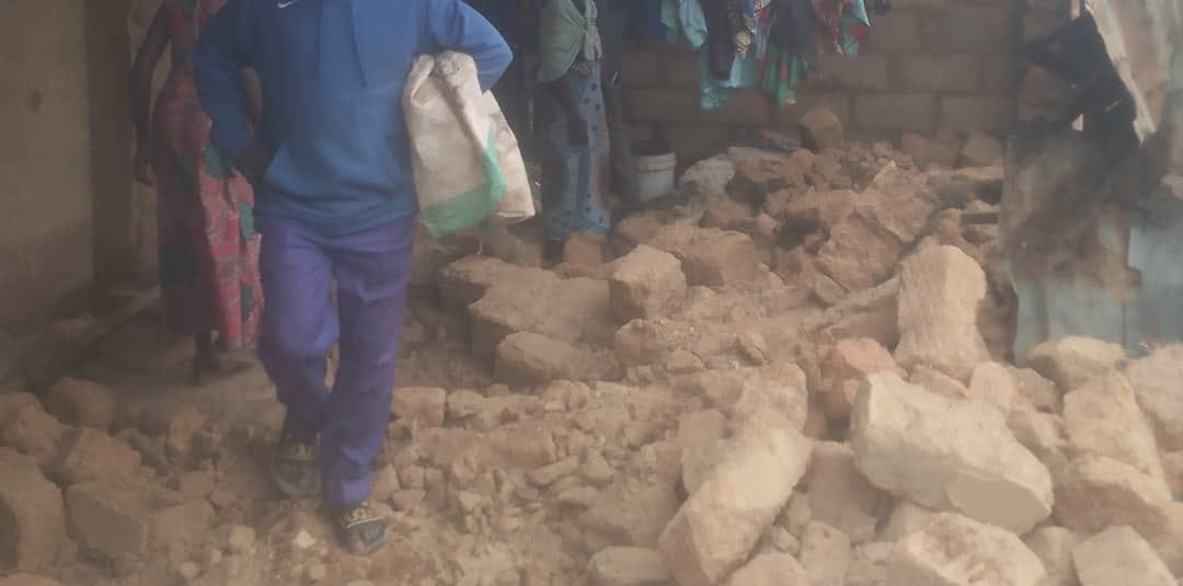 Four Injured in Plateau Building Collapse