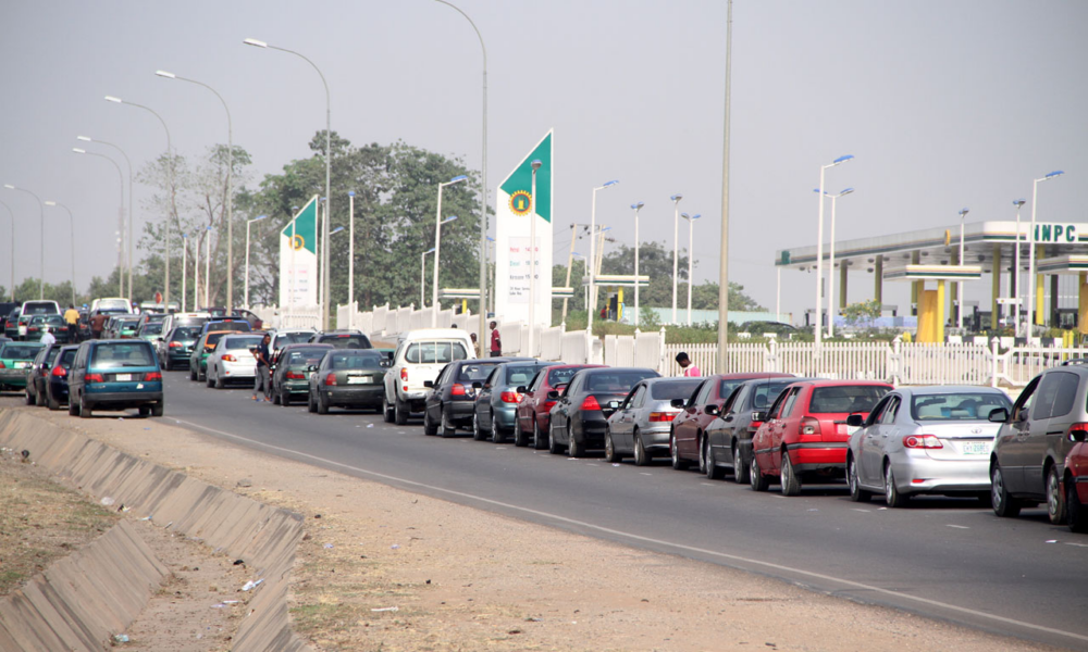 NNPC crashes fuel price to ₦580 per litre