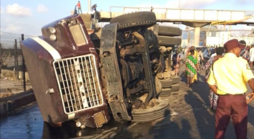 Truck Overturns In Mike 2 Area Of Lagos