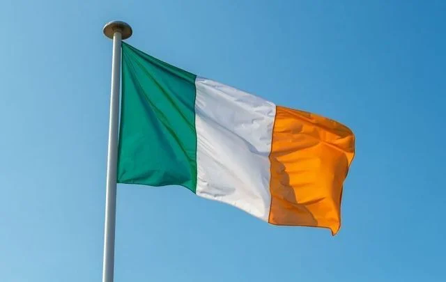 flag of ireland.webp