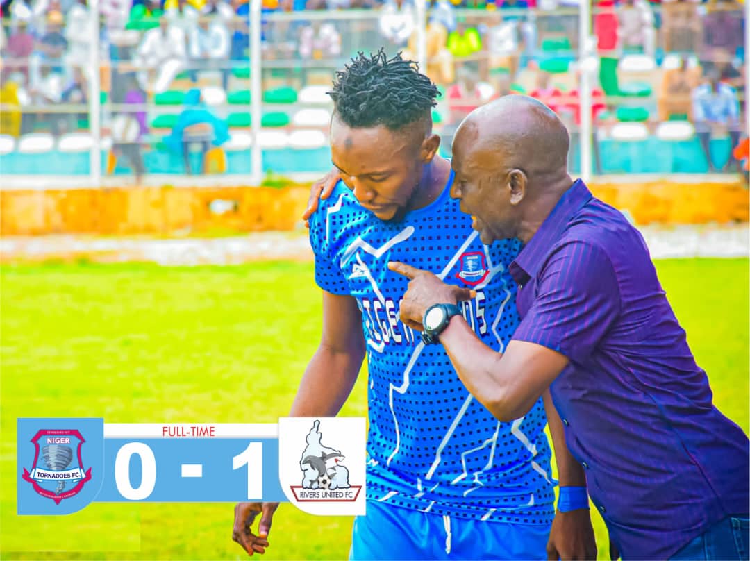 10-Man Rivers United Win Niger Tornadoes 1-0, Go Top of NPFL Table