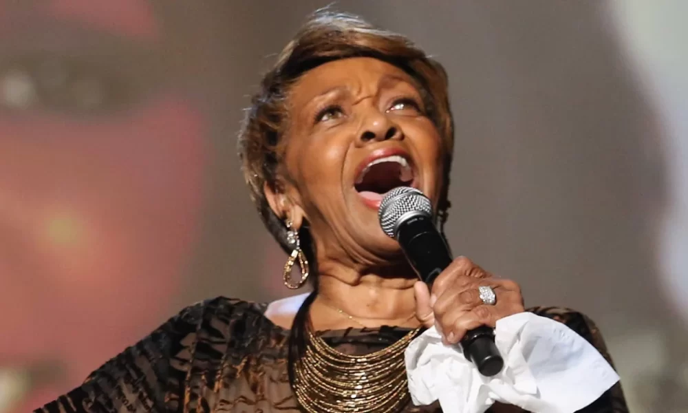 241007 cissy houston obit main se 237p a0b424