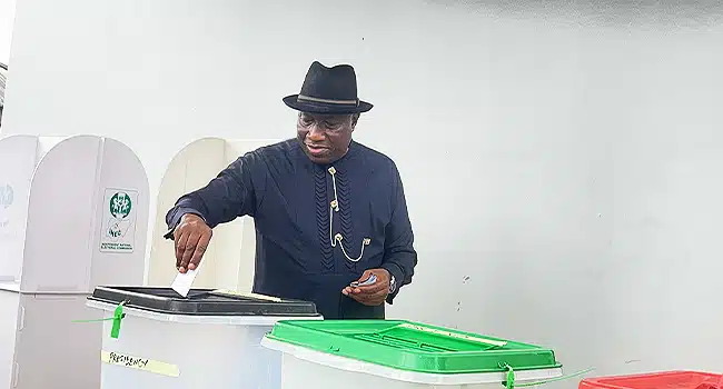 Goodluck Jonathan votes 1.webp