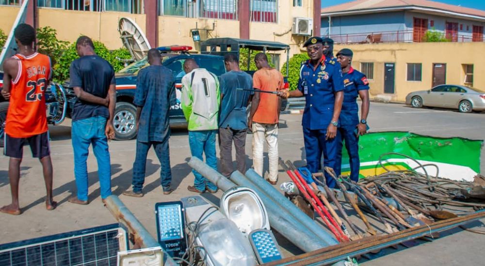 NSCDC Foils Vandals’ Yuletide Plans, Arrests Six In Abuja