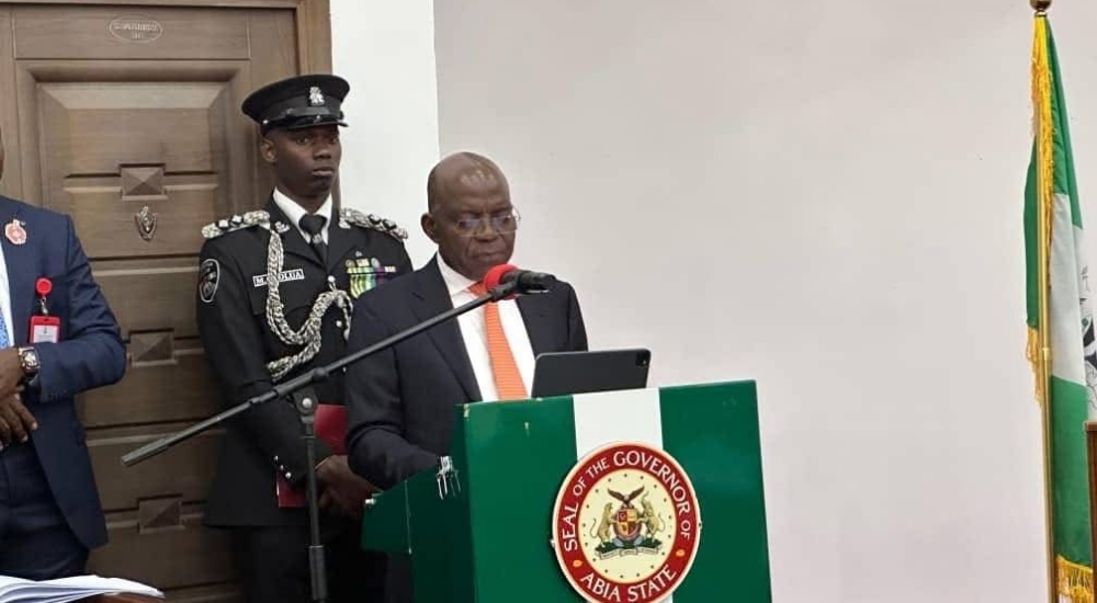 Otti Commissions Projects, Honours Police Commissioner