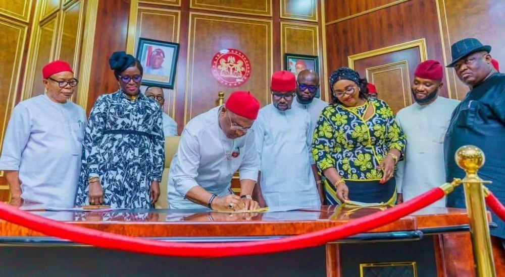 Uzodimma Signs Imo’s N807bn 2025 Budget Into Law