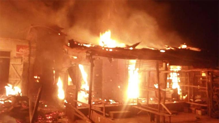 Akesan market fire oyo