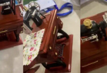 lady minature sewing machine